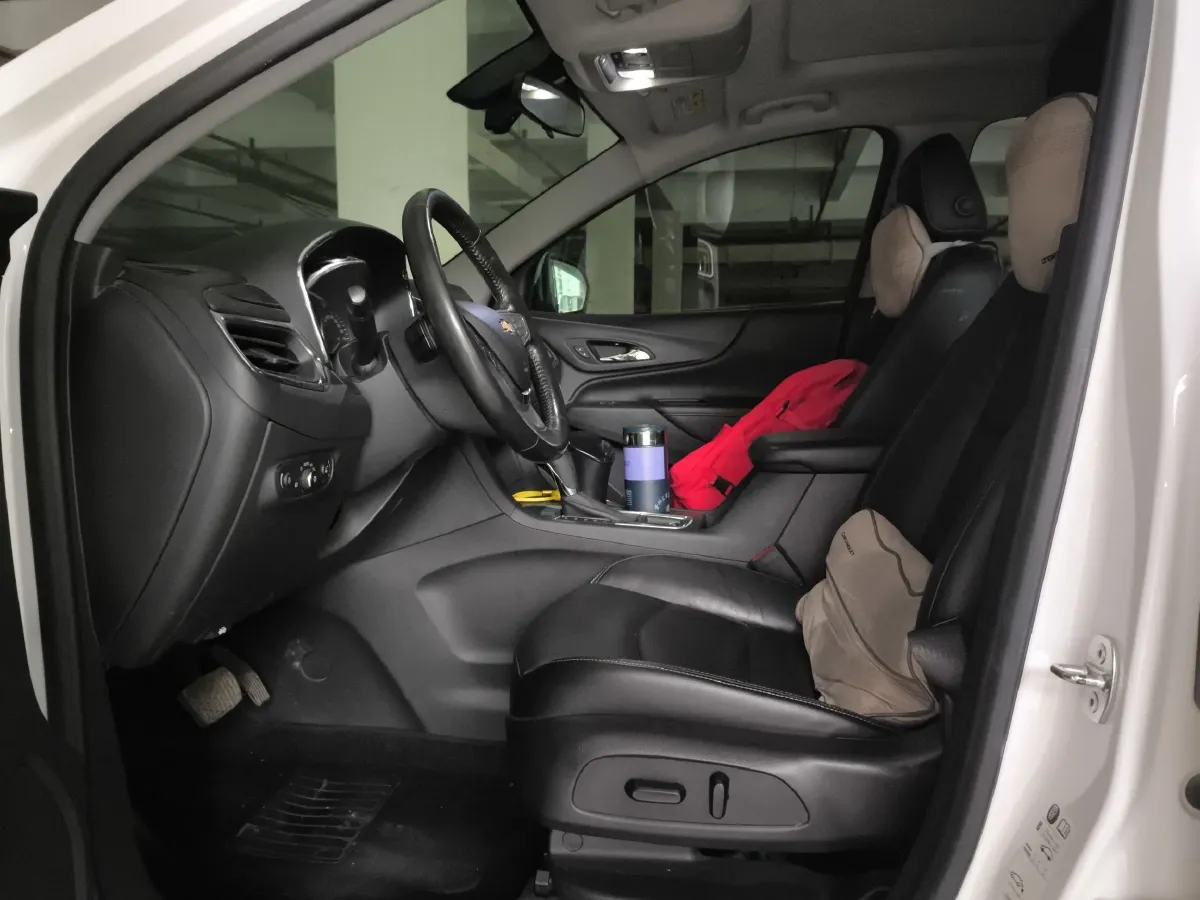 2018 Chevrolet Equinox 1.5T 180HP L4 6AT,autocango,china used car exporter,china ev exporter,chinese used car exporter,chinese used ev exporter