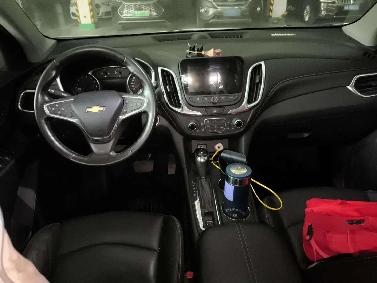 2018 Chevrolet Equinox 1.5T 180HP L4 6AT,autocango,china used car exporter,china ev exporter,chinese used car exporter,chinese used ev exporter