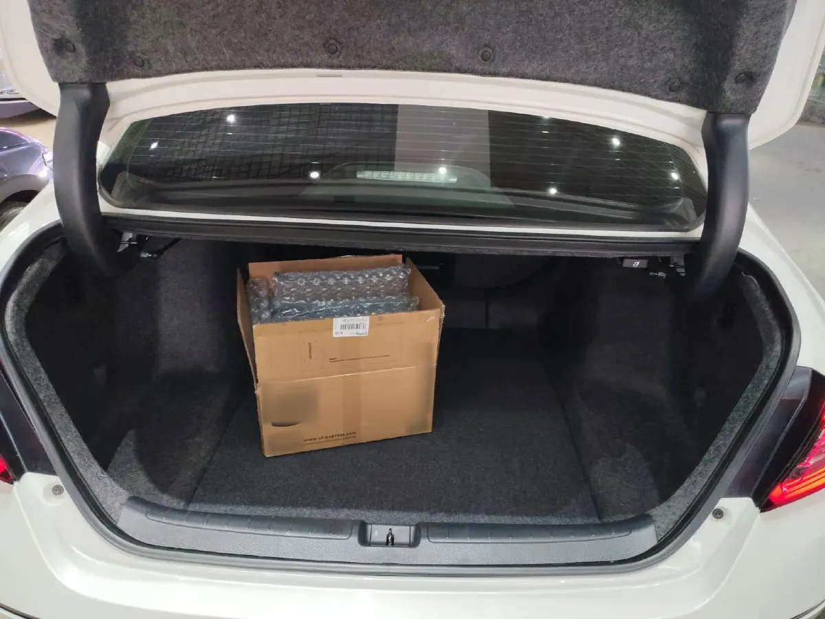 2022 Honda Inspire 2.0L 146HP L4 E-CVT Hybrid,autocango,china used car exporter,china ev exporter,chinese used car exporter,chinese used ev exporter