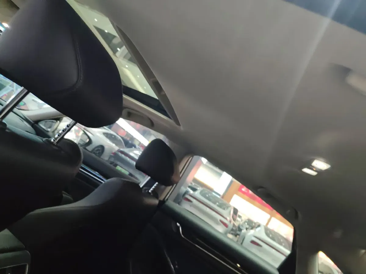 2022 Honda Inspire 2.0L 146HP L4 E-CVT Hybrid,autocango,china used car exporter,china ev exporter,chinese used car exporter,chinese used ev exporter