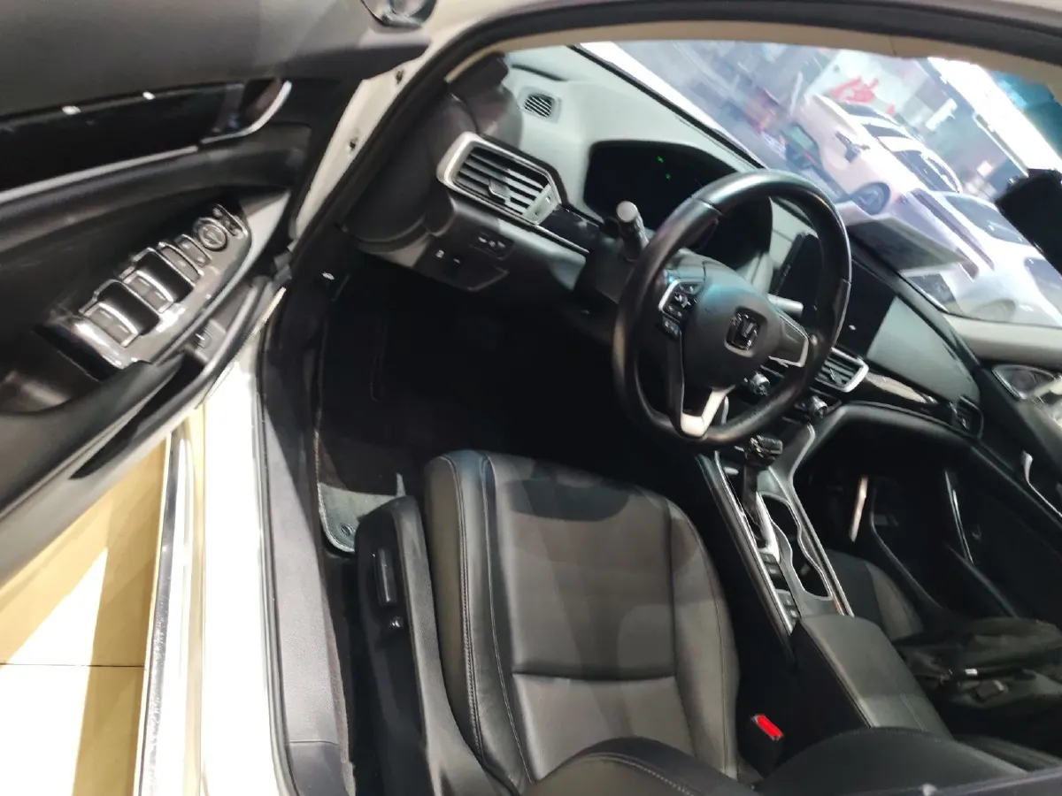 2022 Honda Inspire 2.0L 146HP L4 E-CVT Hybrid,autocango,china used car exporter,china ev exporter,chinese used car exporter,chinese used ev exporter