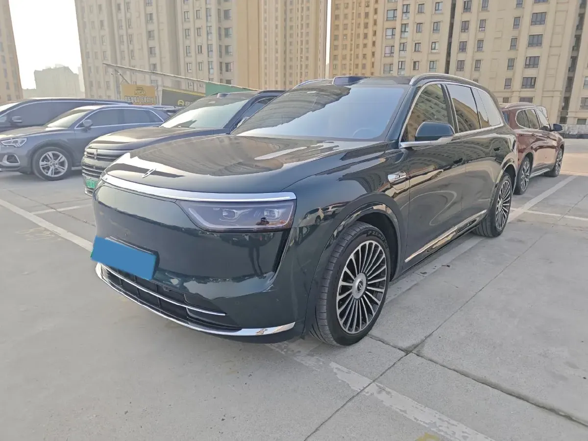 2025 AITO AITO M8 REEV 160HP REEV 53.4KWH,autocango,china used car exporter,china ev exporter,chinese used car exporter,chinese used ev exporter