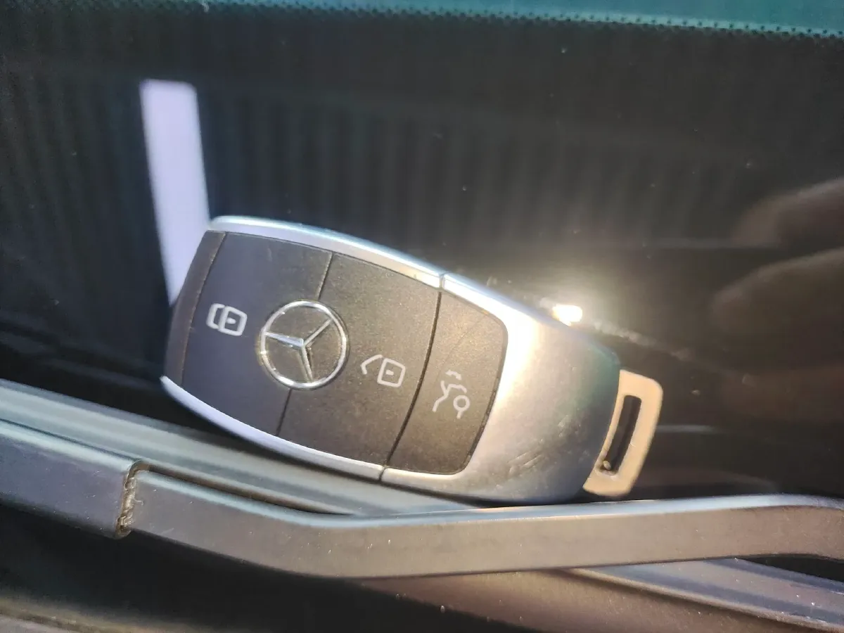 2019 Mercedes-Benz C Class 1.5T 184HP L4 9AT,autocango,china used car exporter,china ev exporter,chinese used car exporter,chinese used ev exporter