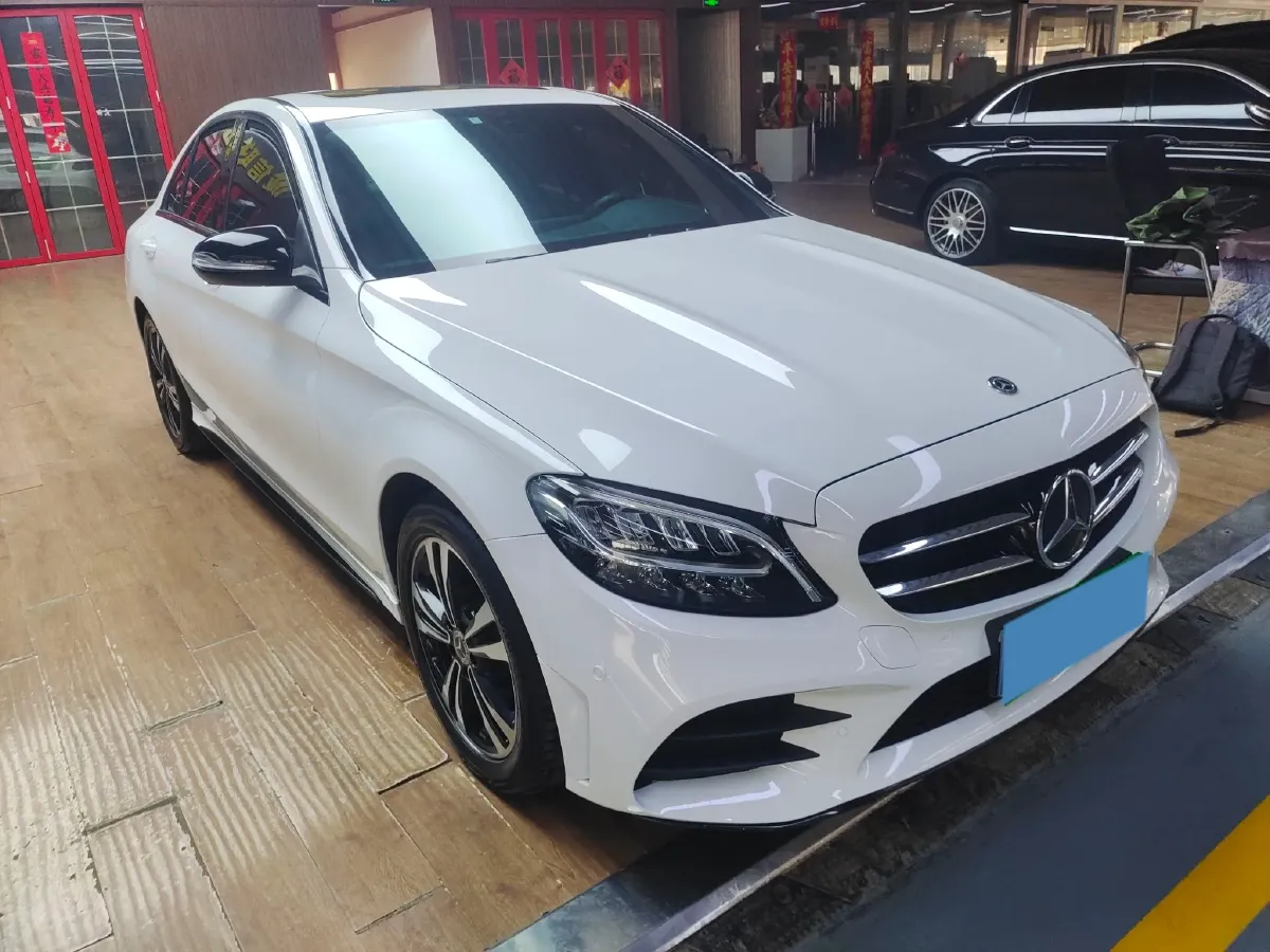 2019 Mercedes-Benz C Class 1.5T 184HP L4 9AT,autocango,china used car exporter,china ev exporter,chinese used car exporter,chinese used ev exporter