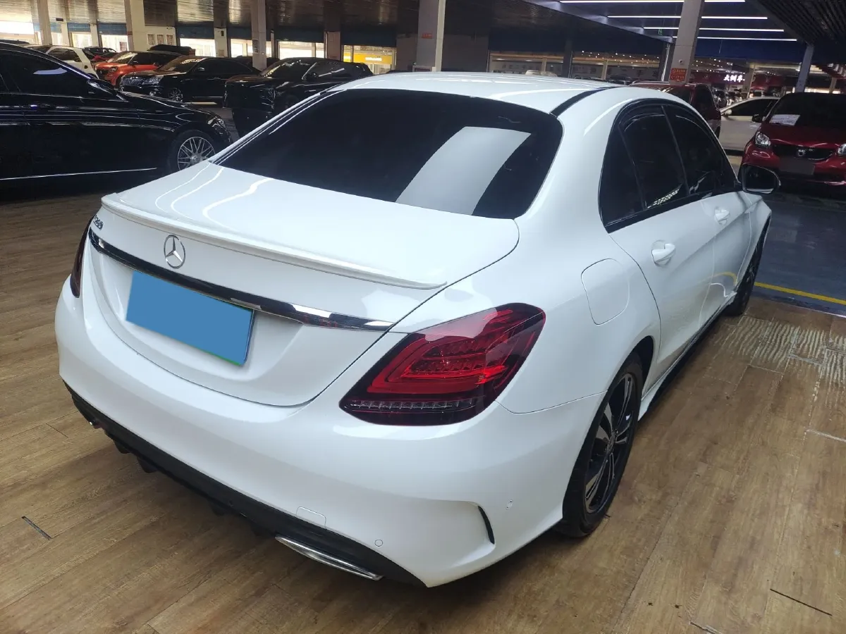 2019 Mercedes-Benz C Class 1.5T 184HP L4 9AT,autocango,china used car exporter,china ev exporter,chinese used car exporter,chinese used ev exporter