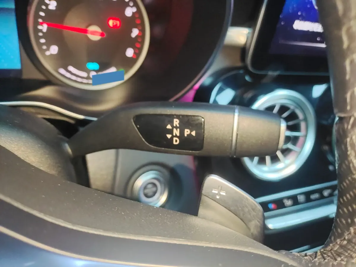 2019 Mercedes-Benz C Class 1.5T 184HP L4 9AT,autocango,china used car exporter,china ev exporter,chinese used car exporter,chinese used ev exporter