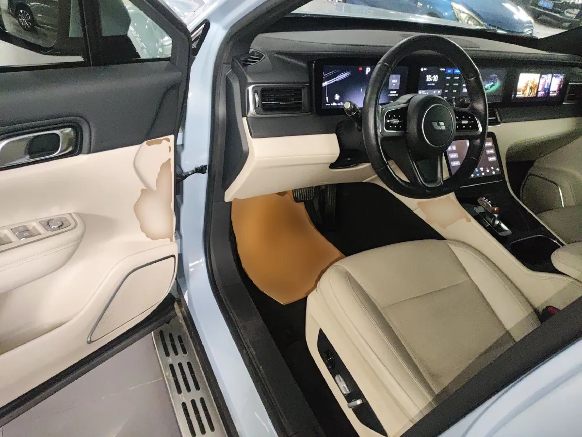 2021 Li ONE Range Extended 131HP REEV 40.5KWH,autocango,china used car exporter,china ev exporter,chinese used car exporter,chinese used ev exporter