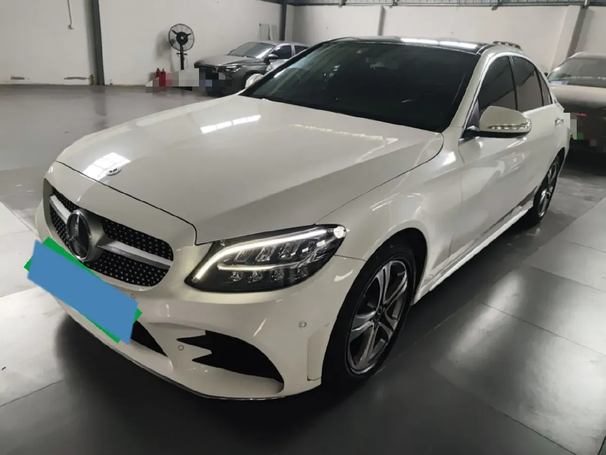 2020 Mercedes-Benz C Class 1.5T 184HP L4 9AT,autocango,china used car exporter,china ev exporter,chinese used car exporter,chinese used ev exporter