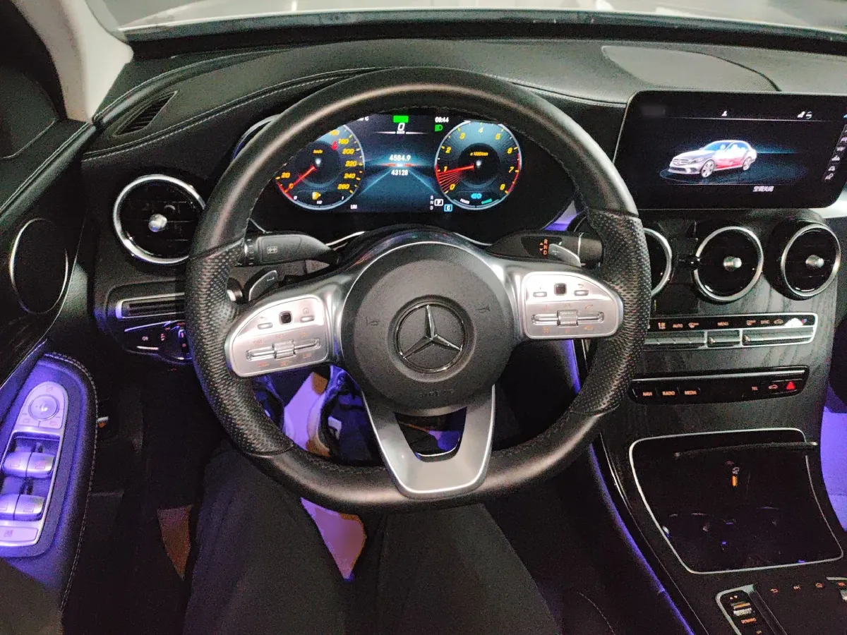 2020 Mercedes-Benz C Class 1.5T 184HP L4 9AT,autocango,china used car exporter,china ev exporter,chinese used car exporter,chinese used ev exporter