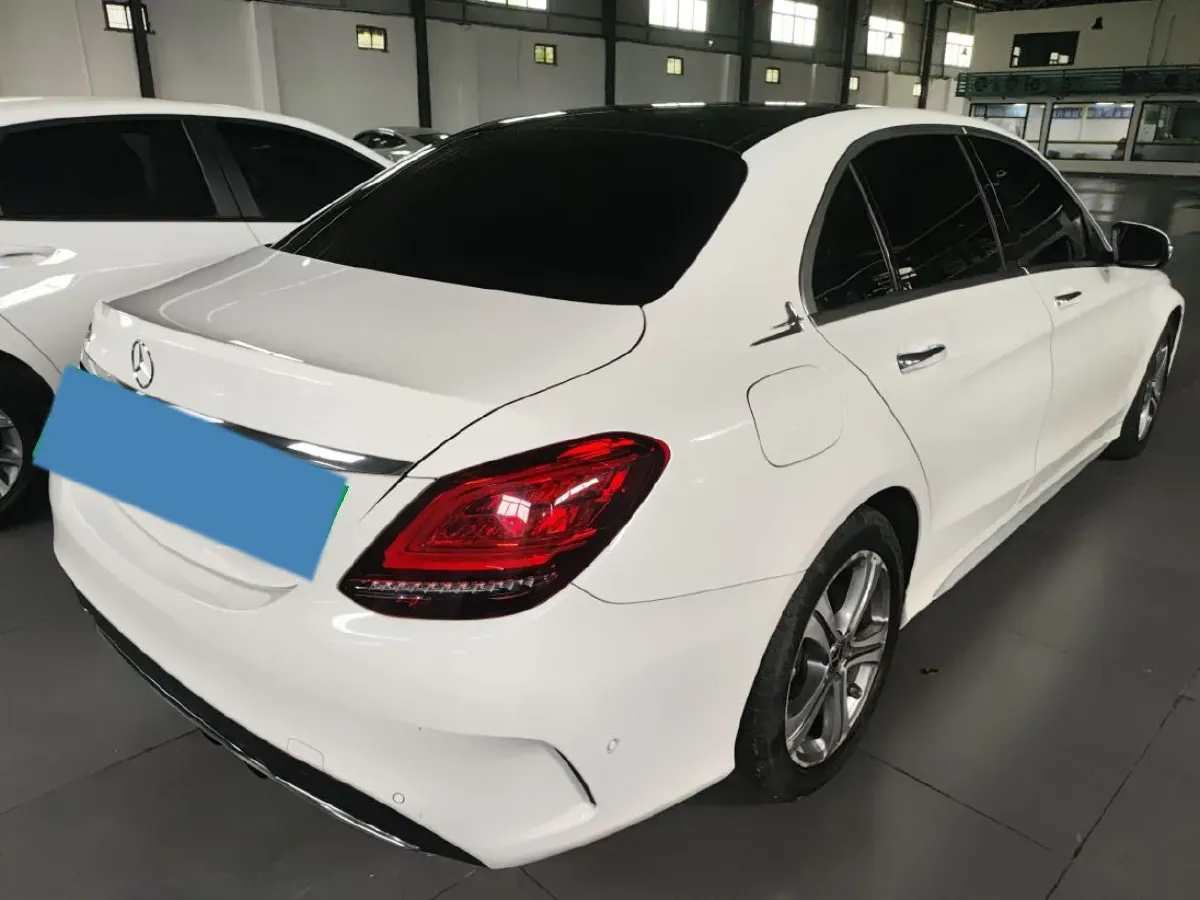 2020 Mercedes-Benz C Class 1.5T 184HP L4 9AT,autocango,china used car exporter,china ev exporter,chinese used car exporter,chinese used ev exporter