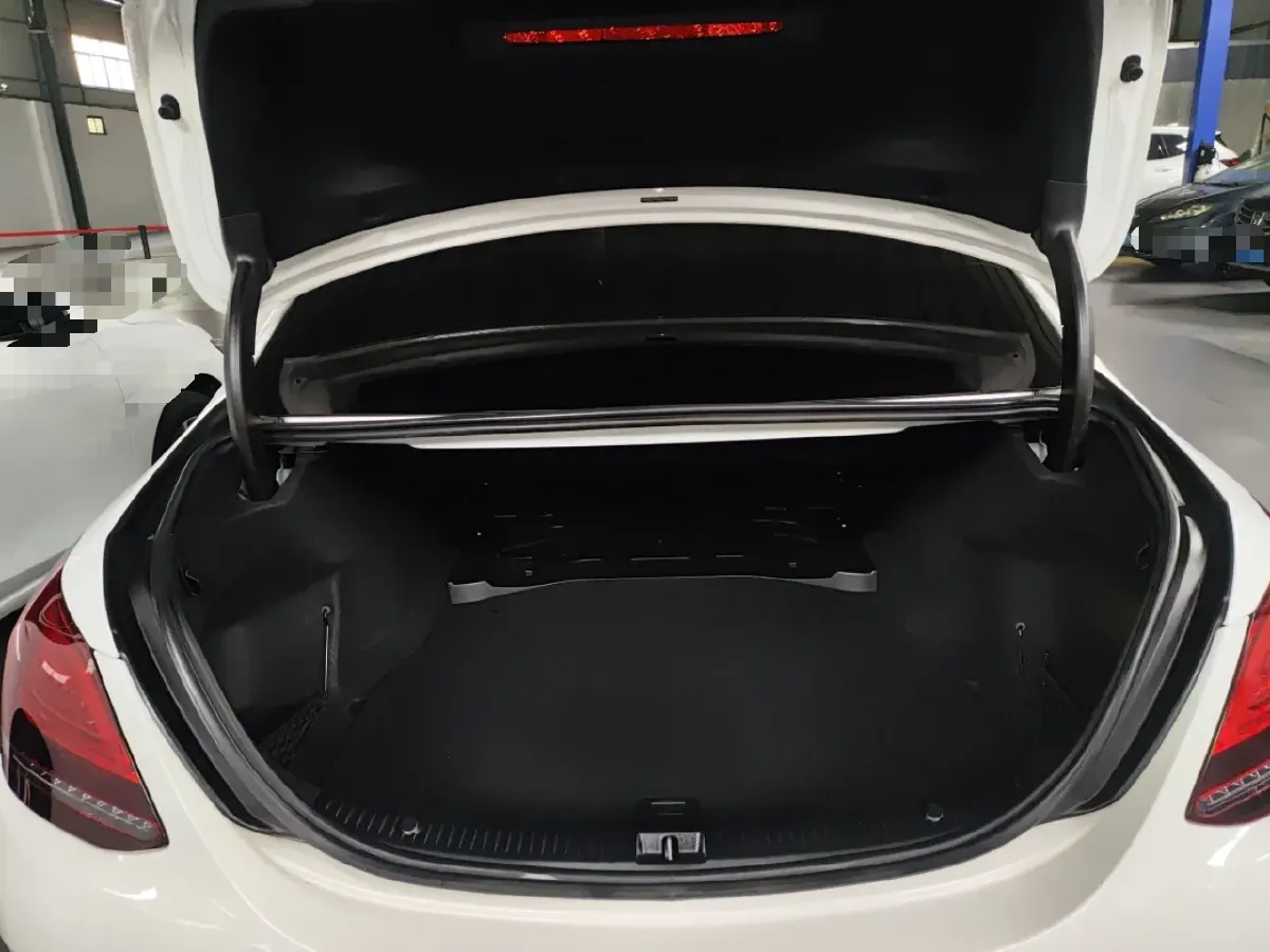 2020 Mercedes-Benz C Class 1.5T 184HP L4 9AT,autocango,china used car exporter,china ev exporter,chinese used car exporter,chinese used ev exporter