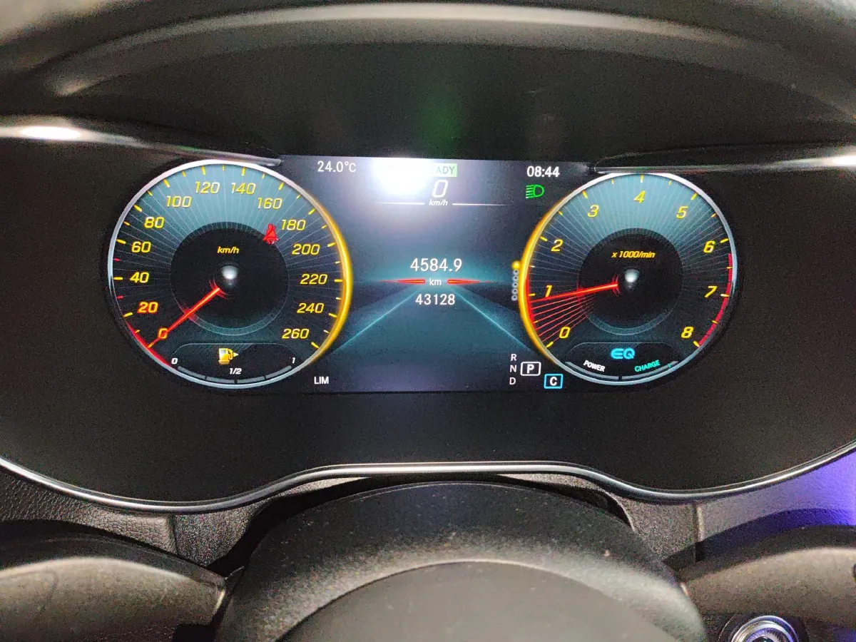 2020 Mercedes-Benz C Class 1.5T 184HP L4 9AT,autocango,china used car exporter,china ev exporter,chinese used car exporter,chinese used ev exporter