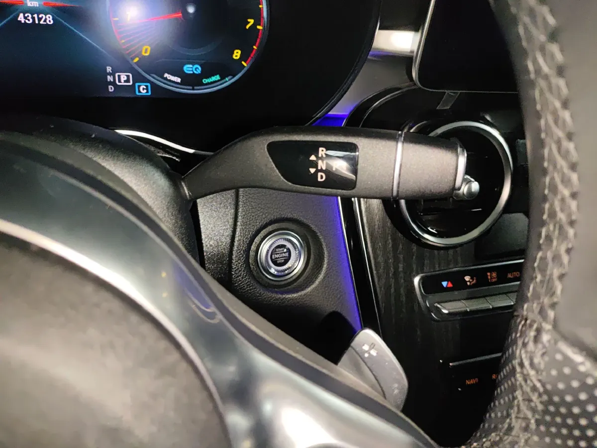 2020 Mercedes-Benz C Class 1.5T 184HP L4 9AT,autocango,china used car exporter,china ev exporter,chinese used car exporter,chinese used ev exporter