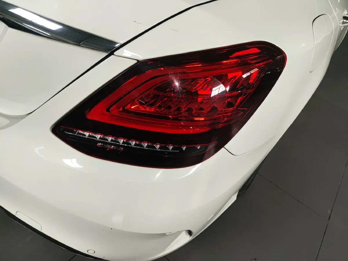 2020 Mercedes-Benz C Class 1.5T 184HP L4 9AT,autocango,china used car exporter,china ev exporter,chinese used car exporter,chinese used ev exporter