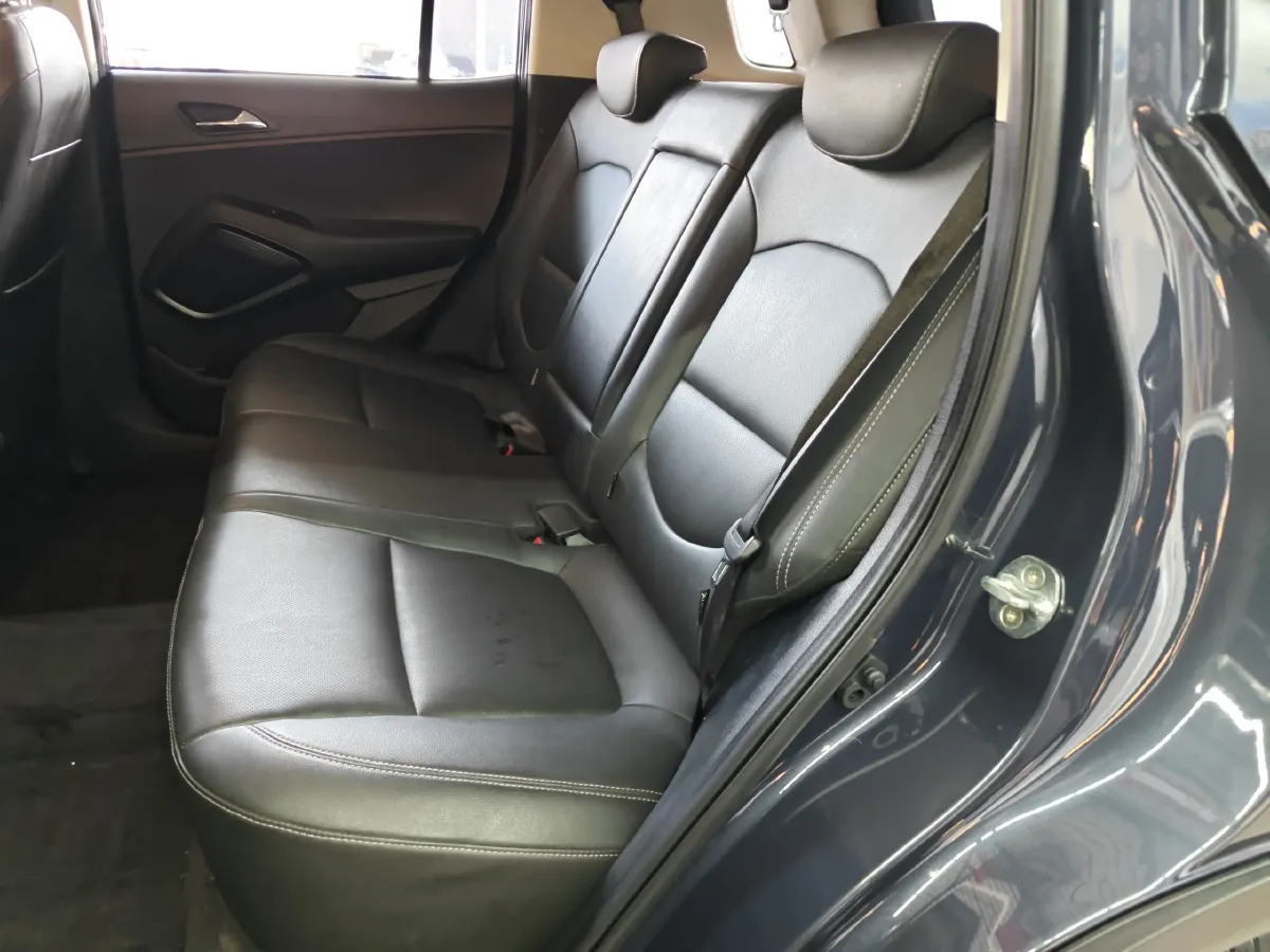 2021 Hyundai ix35 2.0L 160HP L4 6AT,autocango,china used car exporter,china ev exporter,chinese used car exporter,chinese used ev exporter