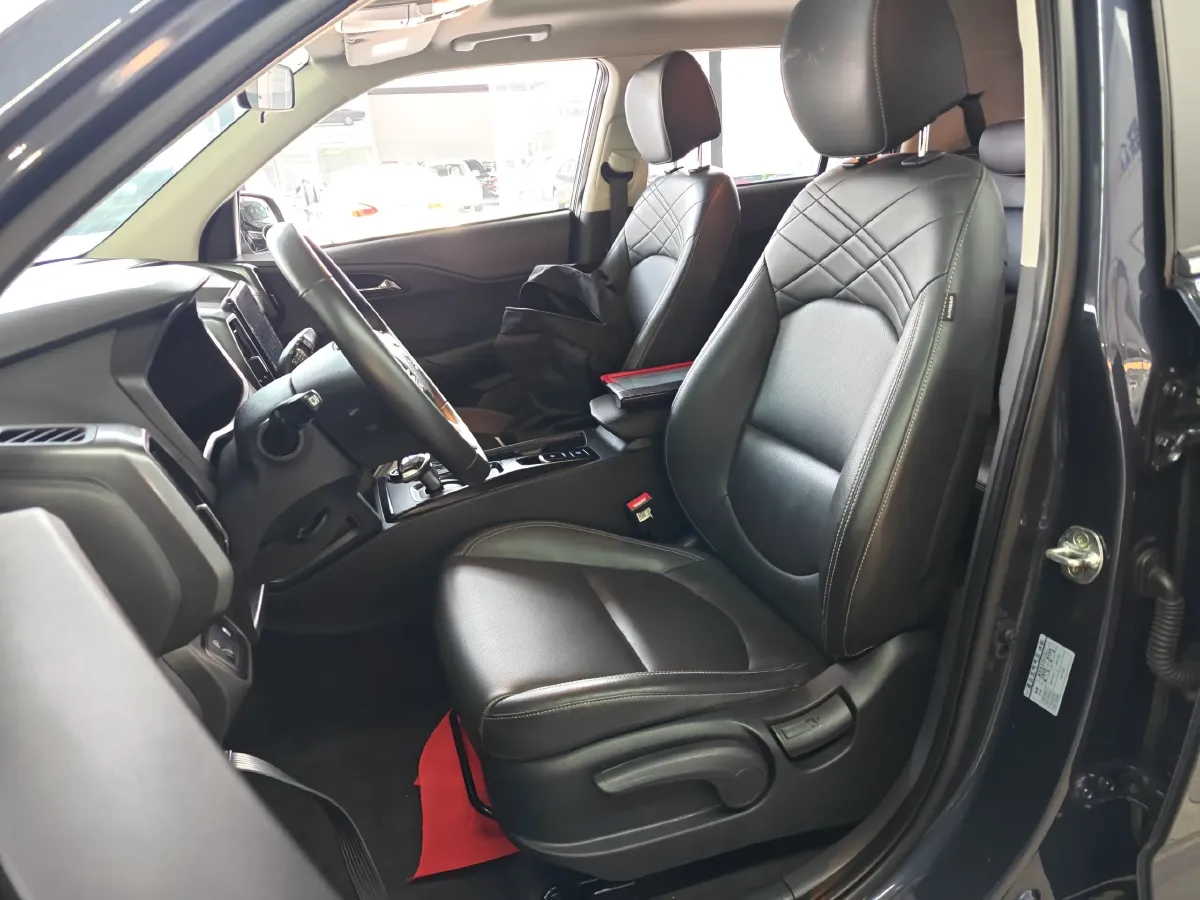 2021 Hyundai ix35 2.0L 160HP L4 6AT,autocango,china used car exporter,china ev exporter,chinese used car exporter,chinese used ev exporter