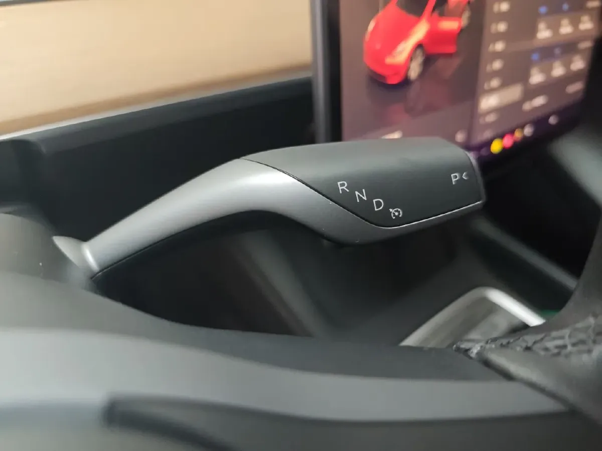 2022 Tesla Model Y BEV 60KWH,autocango,china used car exporter,china ev exporter,chinese used car exporter,chinese used ev exporter