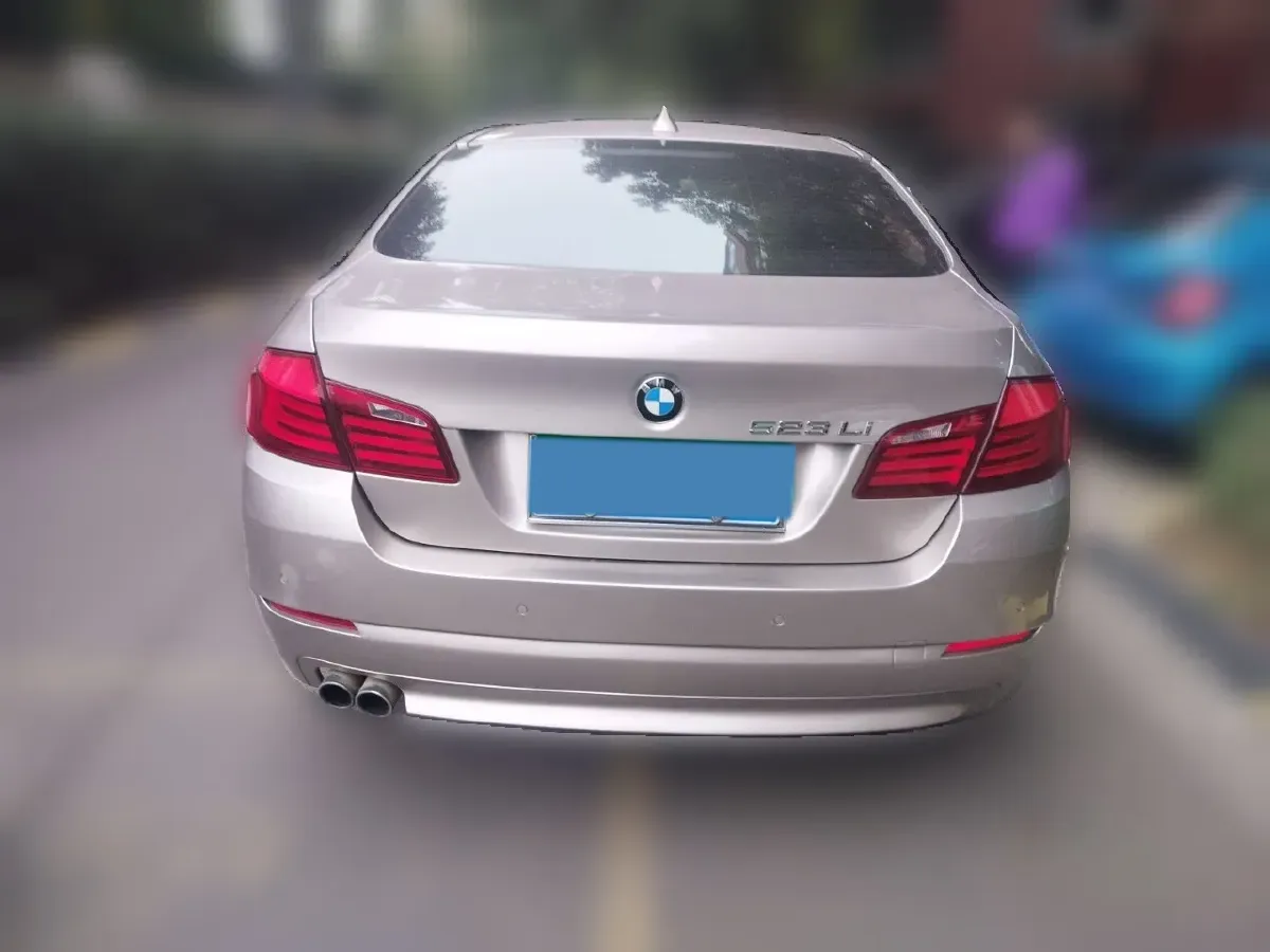 2012 BMW 5 Series 2.5L 204HP L6 8AT,autocango,china used car exporter,china ev exporter,chinese used car exporter,chinese used ev exporter