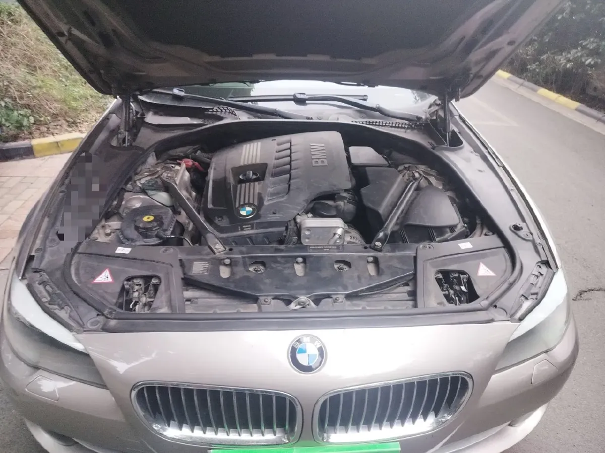 2012 BMW 5 Series 2.5L 204HP L6 8AT,autocango,china used car exporter,china ev exporter,chinese used car exporter,chinese used ev exporter