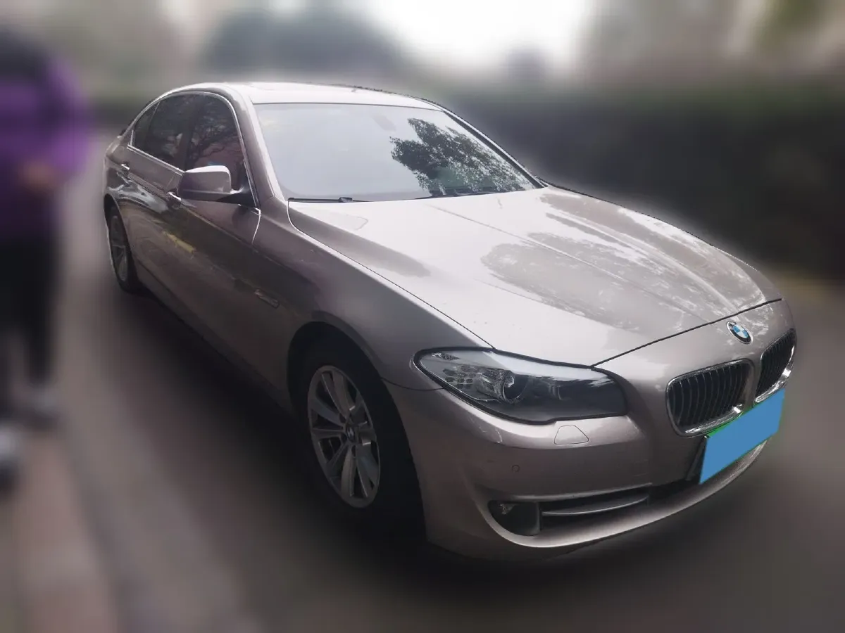 2012 BMW 5 Series 2.5L 204HP L6 8AT,autocango,china used car exporter,china ev exporter,chinese used car exporter,chinese used ev exporter