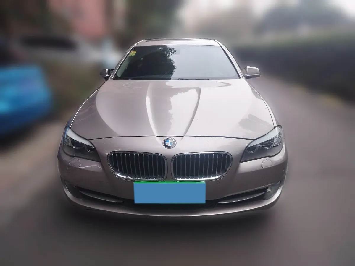 2012 BMW 5 Series 2.5L 204HP L6 8AT,autocango,china used car exporter,china ev exporter,chinese used car exporter,chinese used ev exporter