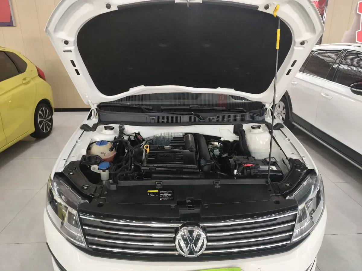 2017 Volkswagen Gran Lavida 1.2T 110HP L4 7DCT,autocango,china used car exporter,china ev exporter,chinese used car exporter,chinese used ev exporter