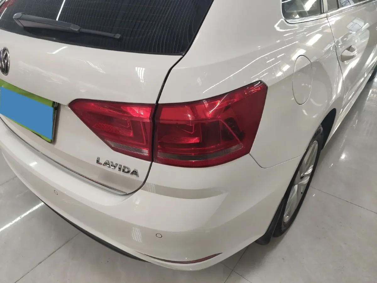 2017 Volkswagen Gran Lavida 1.2T 110HP L4 7DCT,autocango,china used car exporter,china ev exporter,chinese used car exporter,chinese used ev exporter