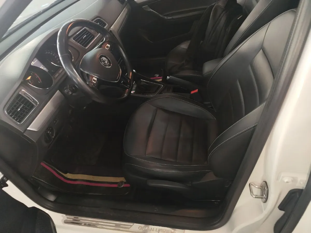 2017 Volkswagen Gran Lavida 1.2T 110HP L4 7DCT,autocango,china used car exporter,china ev exporter,chinese used car exporter,chinese used ev exporter