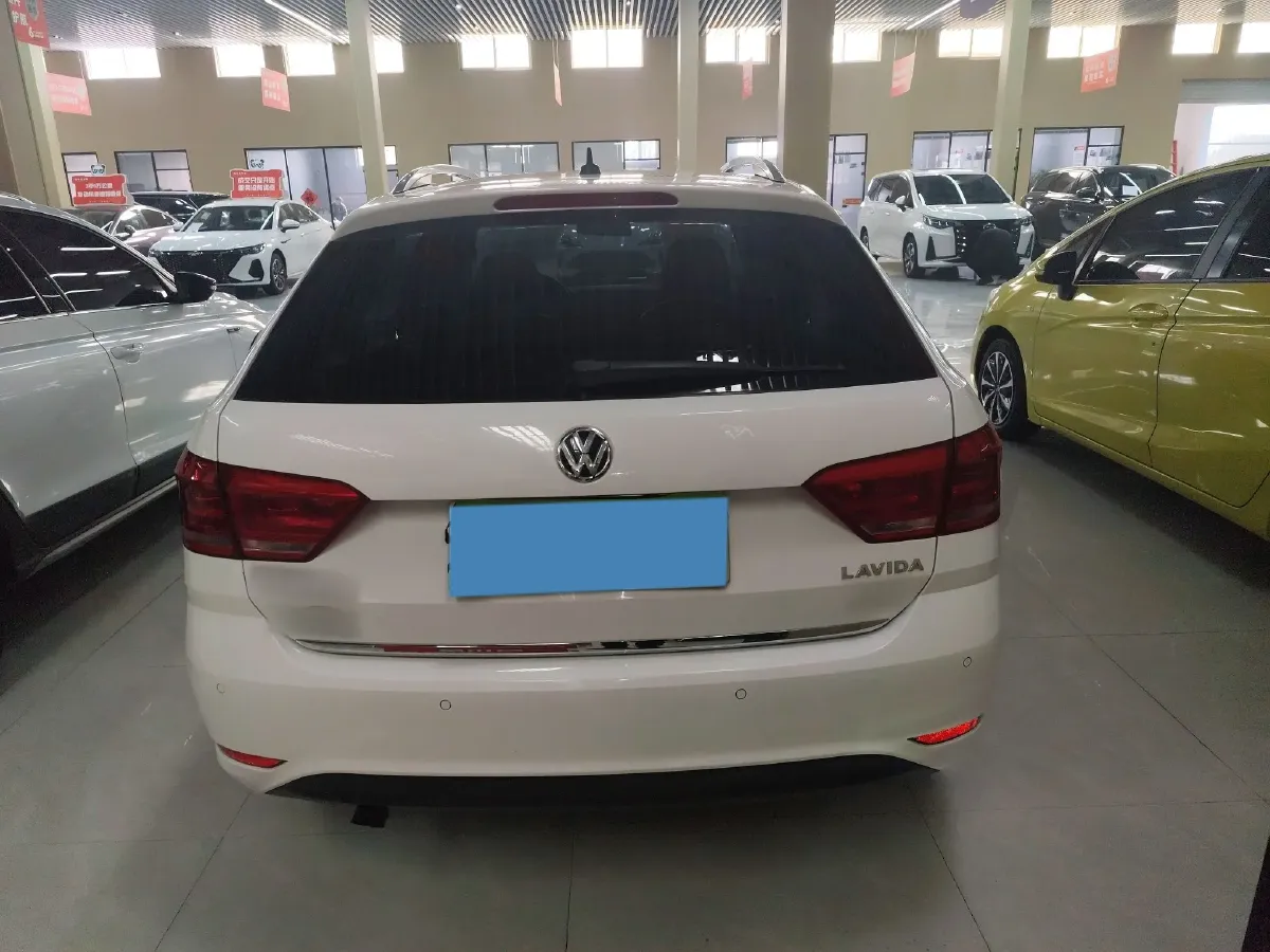 2017 Volkswagen Gran Lavida 1.2T 110HP L4 7DCT,autocango,china used car exporter,china ev exporter,chinese used car exporter,chinese used ev exporter
