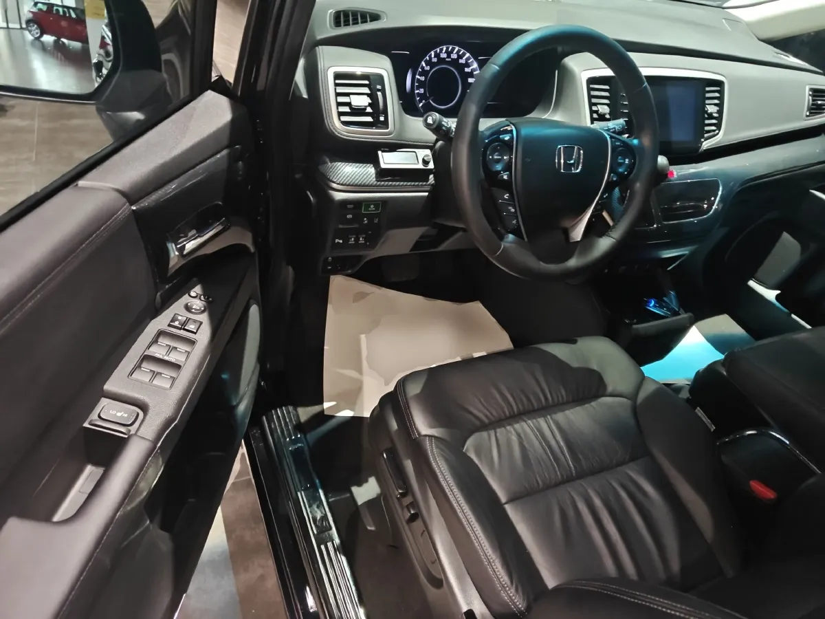 2019 Honda Odyssey 2.0L 146HP L4 E-CVT Hybrid,autocango,china used car exporter,china ev exporter,chinese used car exporter,chinese used ev exporter