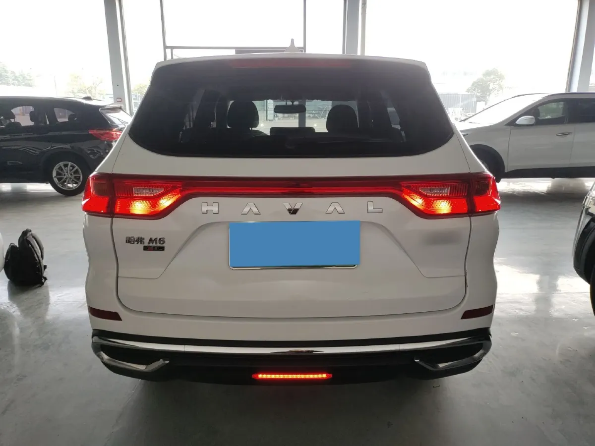 2023 Haval M6 1.5T 150HP L4 7DCT,autocango,china used car exporter,china ev exporter,chinese used car exporter,chinese used ev exporter