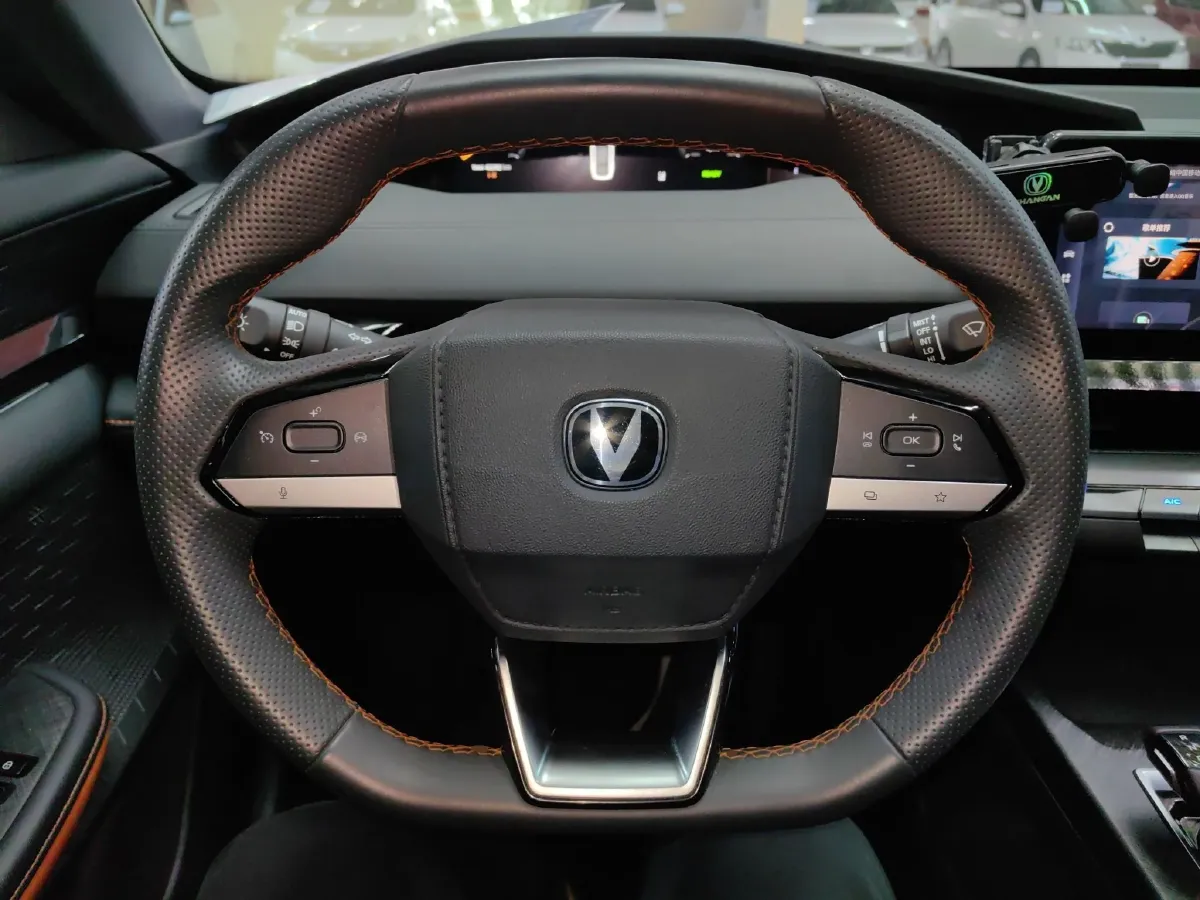 2023 ChangAn UNI-V iDD 1.5T 170HP L4 6TCT PHEV 18.4KWH,autocango,china used car exporter,china ev exporter,chinese used car exporter,chinese used ev exporter