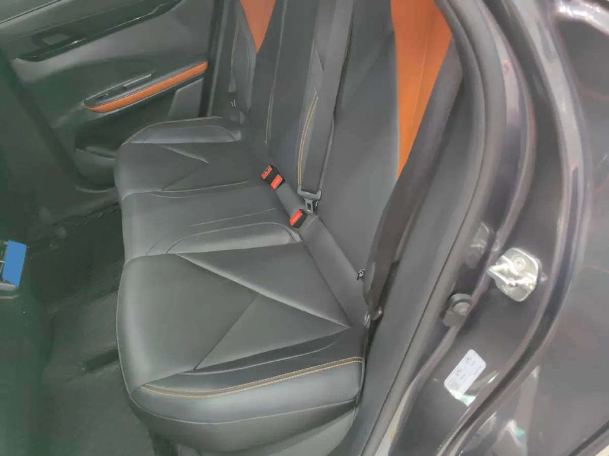 2023 ChangAn UNI-V iDD 1.5T 170HP L4 6TCT PHEV 18.4KWH,autocango,china used car exporter,china ev exporter,chinese used car exporter,chinese used ev exporter