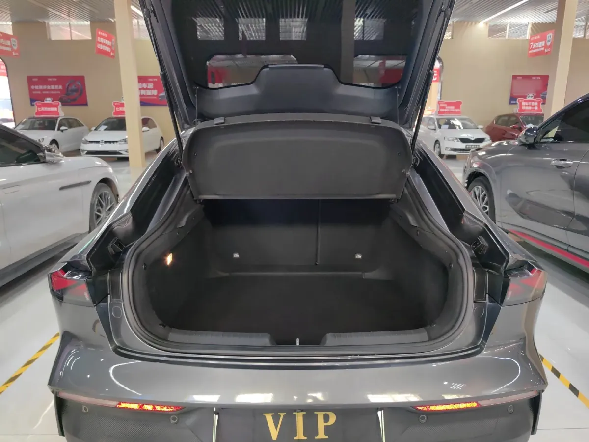 2023 ChangAn UNI-V iDD 1.5T 170HP L4 6TCT PHEV 18.4KWH,autocango,china used car exporter,china ev exporter,chinese used car exporter,chinese used ev exporter