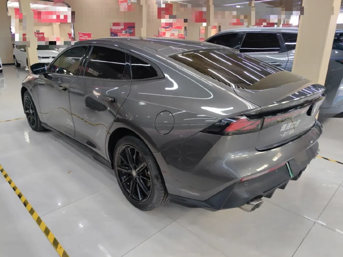 2023 ChangAn UNI-V iDD 1.5T 170HP L4 6TCT PHEV 18.4KWH,autocango,china used car exporter,china ev exporter,chinese used car exporter,chinese used ev exporter