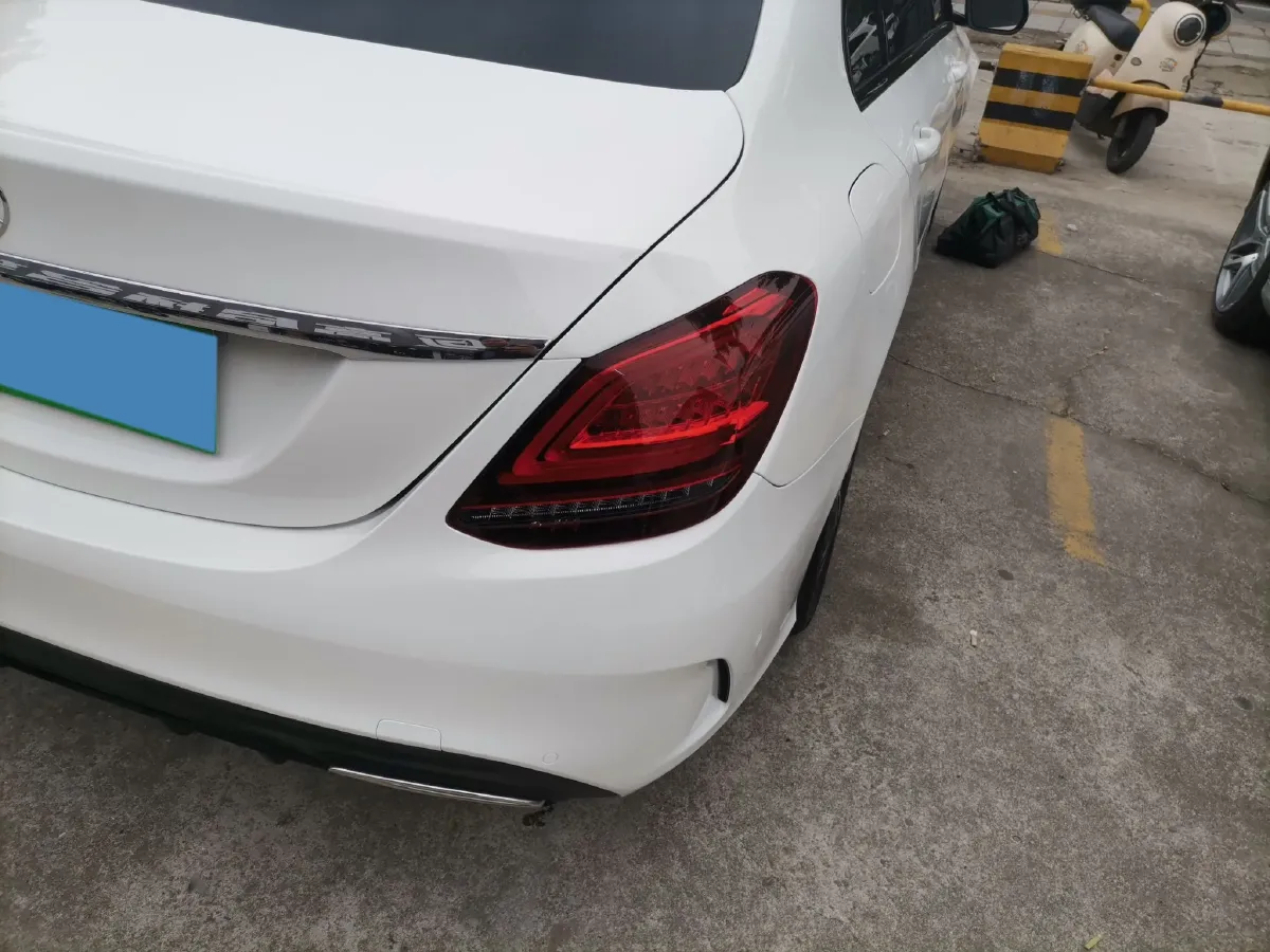 2020 Mercedes-Benz C Class 1.5T 184HP L4 9AT,autocango,china used car exporter,china ev exporter,chinese used car exporter,chinese used ev exporter