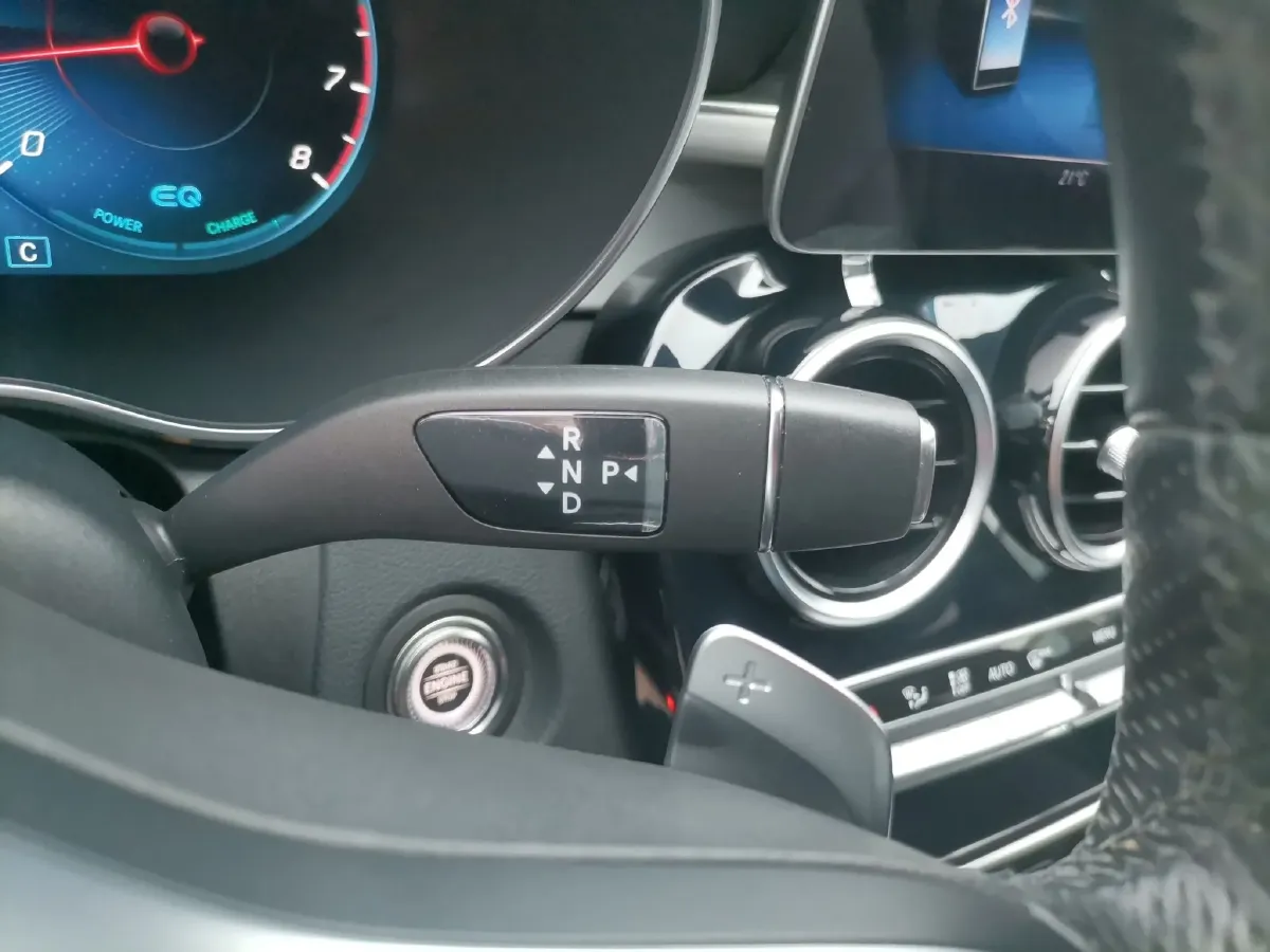 2020 Mercedes-Benz C Class 1.5T 184HP L4 9AT,autocango,china used car exporter,china ev exporter,chinese used car exporter,chinese used ev exporter