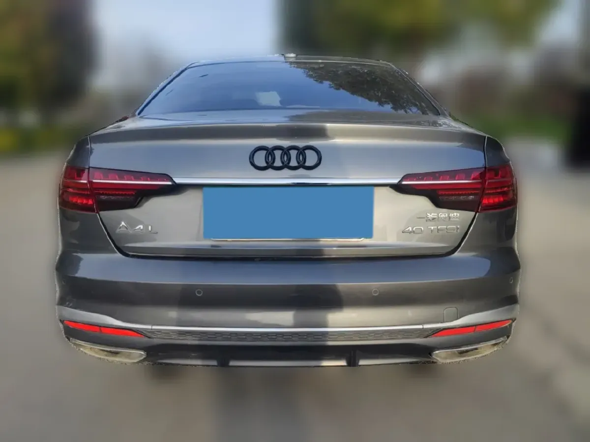 2020 Audi A4L 2.0T 190HP L4 7DCT,autocango,china used car exporter,china ev exporter,chinese used car exporter,chinese used ev exporter