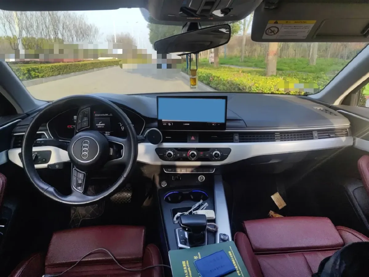 2020 Audi A4L 2.0T 190HP L4 7DCT,autocango,china used car exporter,china ev exporter,chinese used car exporter,chinese used ev exporter