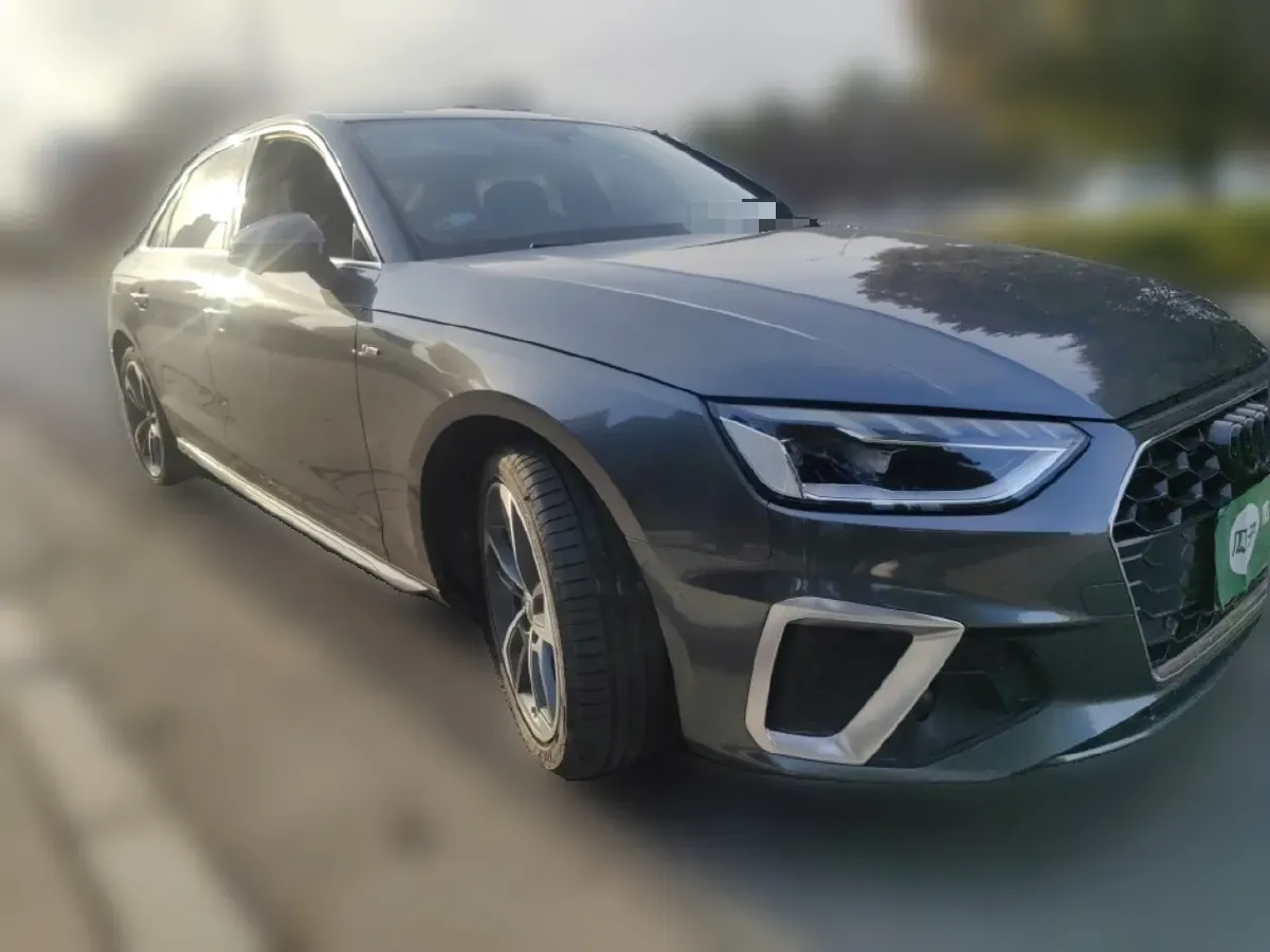 2020 Audi A4L 2.0T 190HP L4 7DCT,autocango,china used car exporter,china ev exporter,chinese used car exporter,chinese used ev exporter