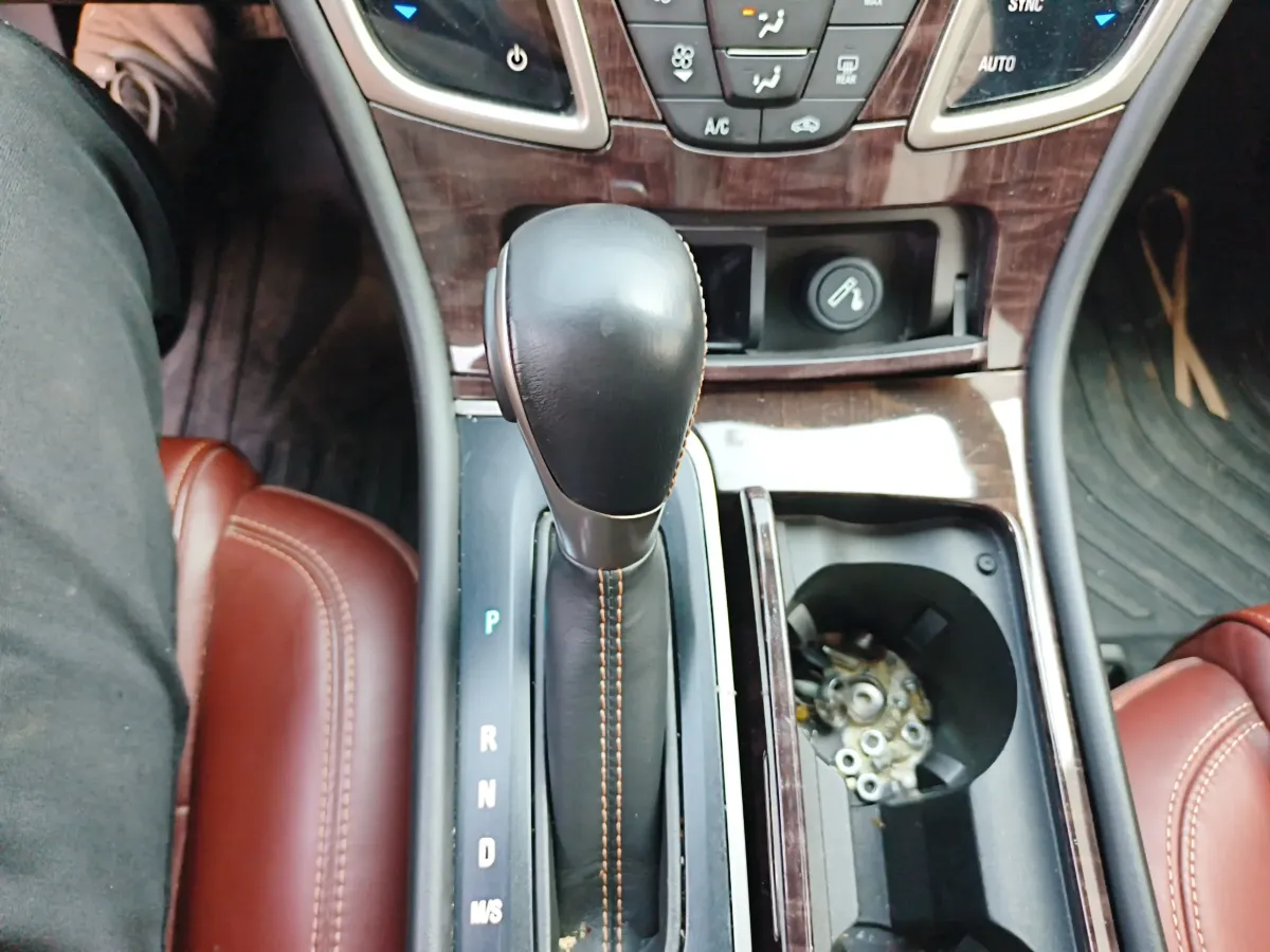 2014 Hyundai Sonata 2.0L 150HP L4 6AT Hybrid,autocango,china used car exporter,china ev exporter,chinese used car exporter,chinese used ev exporter