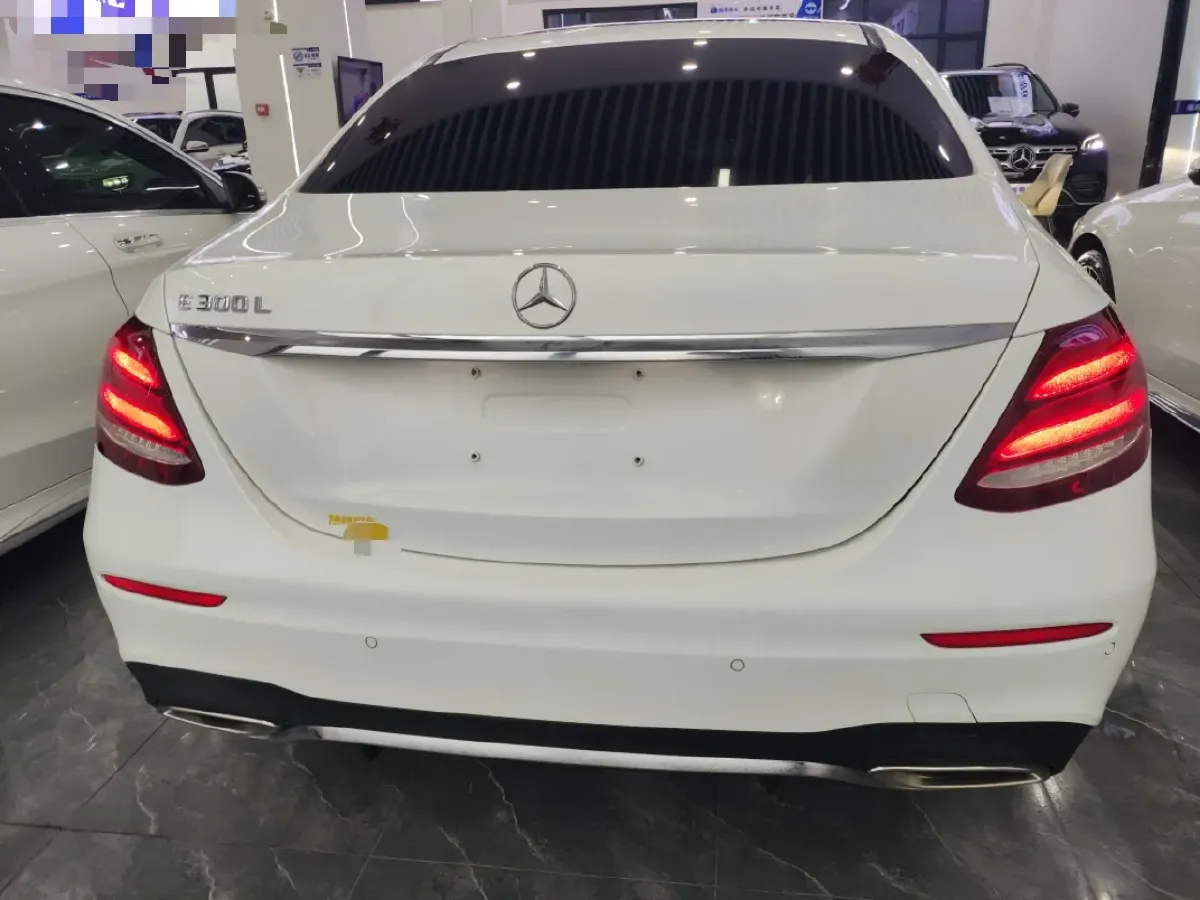 2020 Mercedes-Benz E Class 2.0T 258HP L4 9AT,autocango,china used car exporter,china ev exporter,chinese used car exporter,chinese used ev exporter
