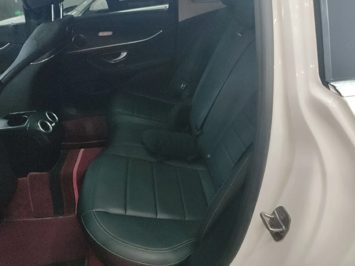 2020 Mercedes-Benz E Class 2.0T 258HP L4 9AT,autocango,china used car exporter,china ev exporter,chinese used car exporter,chinese used ev exporter