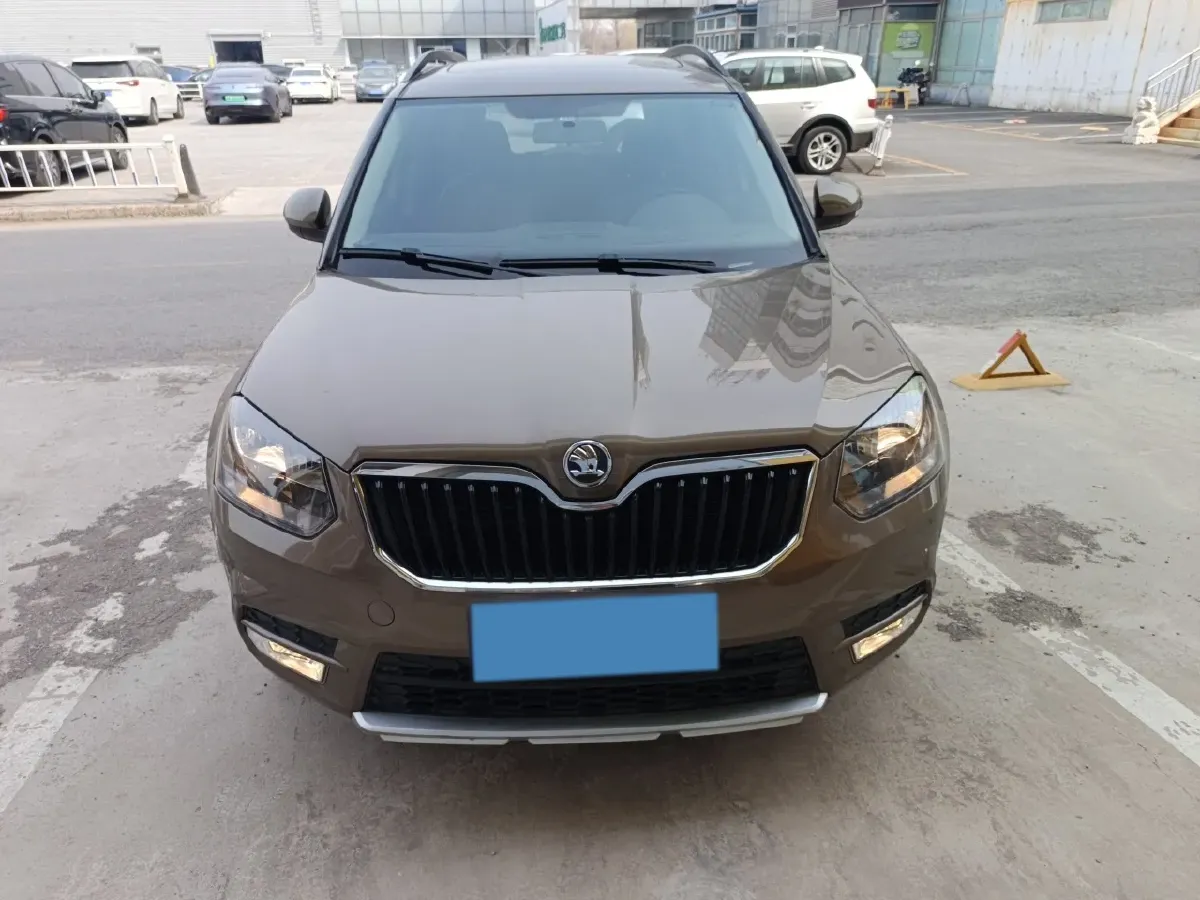 2016 Skoda Yeti 1.4T 150HP L4 7DCT,autocango,china used car exporter,china ev exporter,chinese used car exporter,chinese used ev exporter