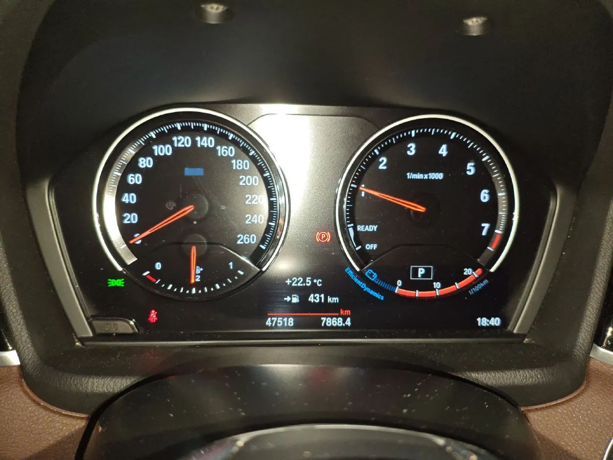 2022 BMW X1 1.5T 140HP L3 7DCT,autocango,china used car exporter,china ev exporter,chinese used car exporter,chinese used ev exporter