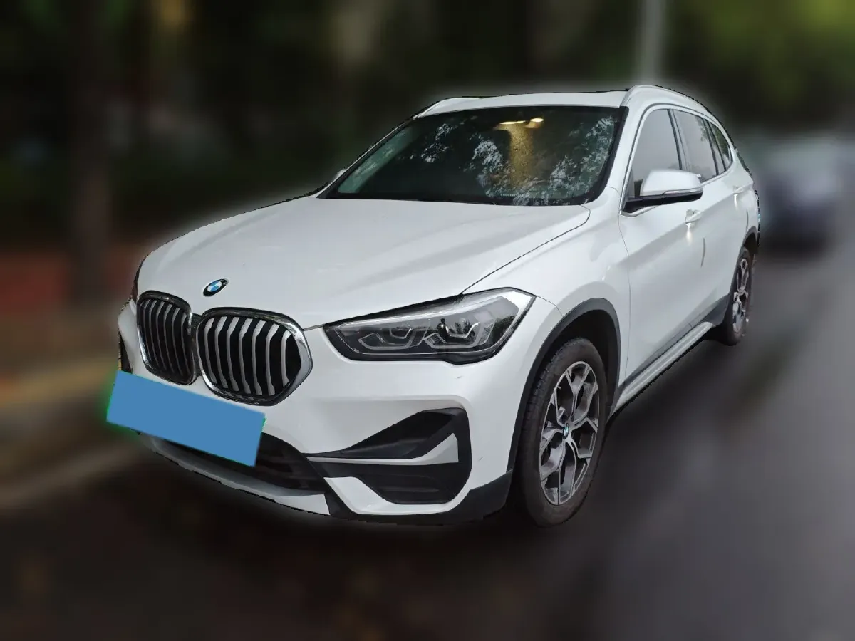 2022 BMW X1 1.5T 140HP L3 7DCT,autocango,china used car exporter,china ev exporter,chinese used car exporter,chinese used ev exporter