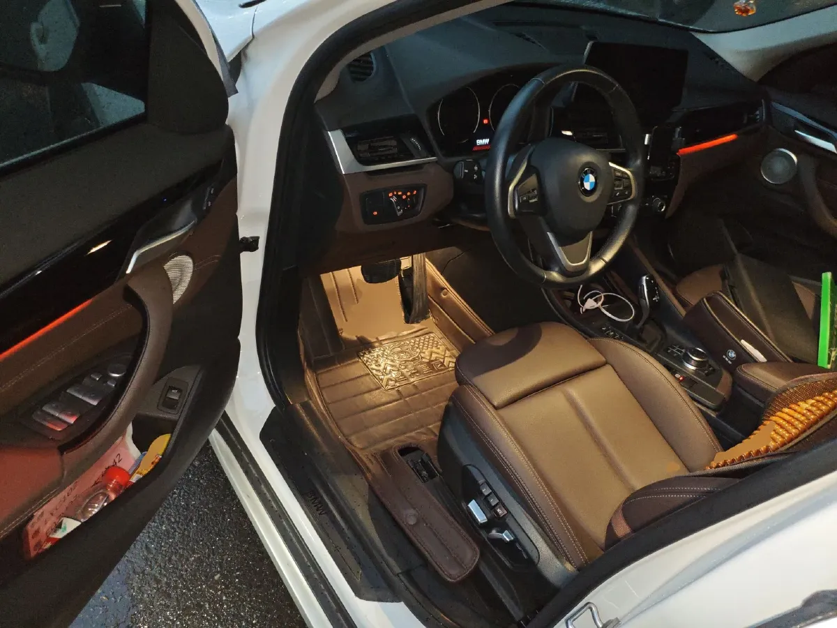 2022 BMW X1 1.5T 140HP L3 7DCT,autocango,china used car exporter,china ev exporter,chinese used car exporter,chinese used ev exporter