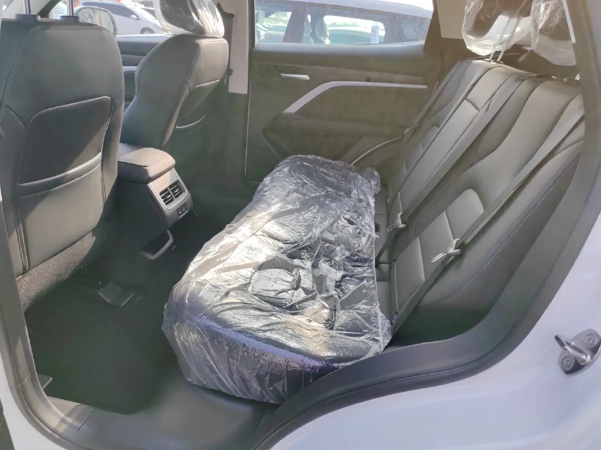 2025 Haval H6 1.5T 150HP L4 7DCT,autocango,china used car exporter,china ev exporter,chinese used car exporter,chinese used ev exporter