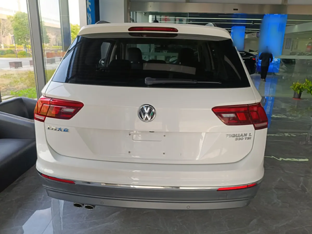 2020 Volkswagen Tiguan L 2.0T 186HP L4 7DCT,autocango,china used car exporter,china ev exporter,chinese used car exporter,chinese used ev exporter