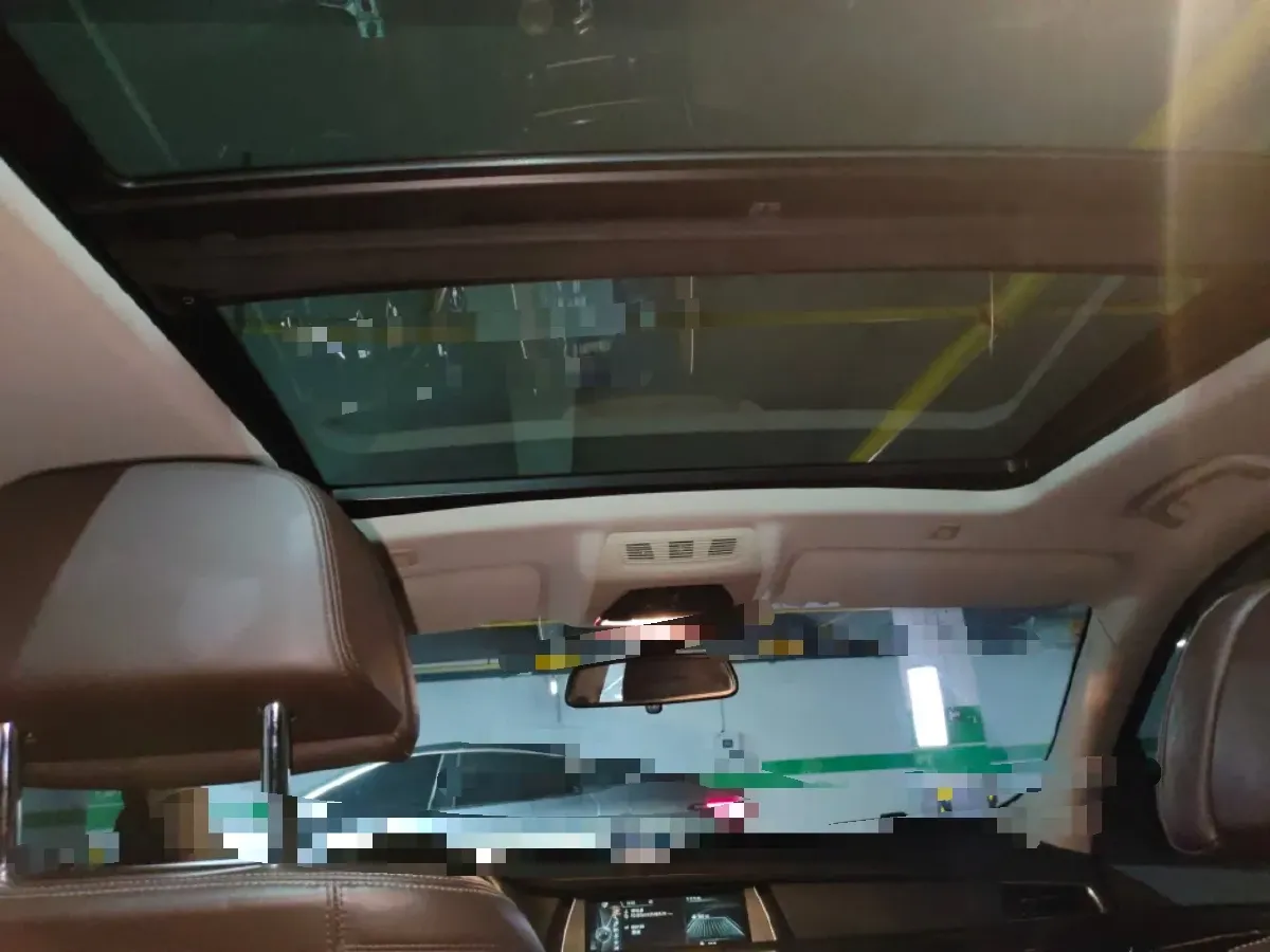 2014 BMW 5 Series GT 2.0T 245HP L4 8AT,autocango,china used car exporter,china ev exporter,chinese used car exporter,chinese used ev exporter